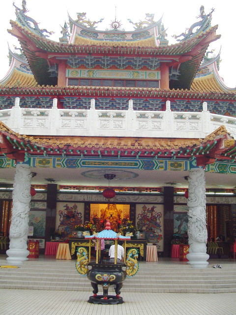 Thean Hou-Tempel, Robson Hill