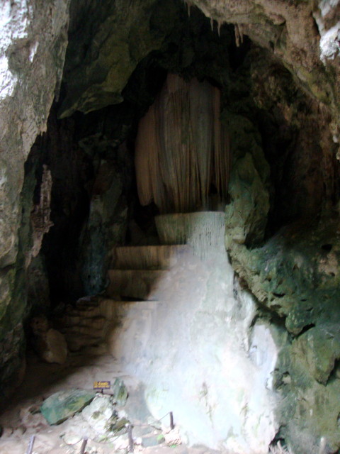 Höhle Phraya Nakhon - "Wasserfall"
