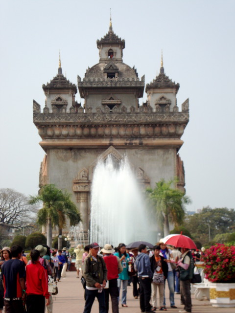 Laos - Friedenstor - Patuxay - Park