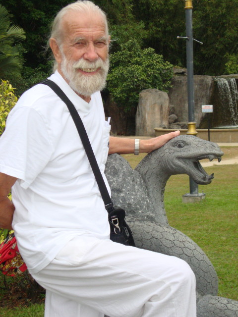 Kek Lok Si Tempel-Simon mit Schlange